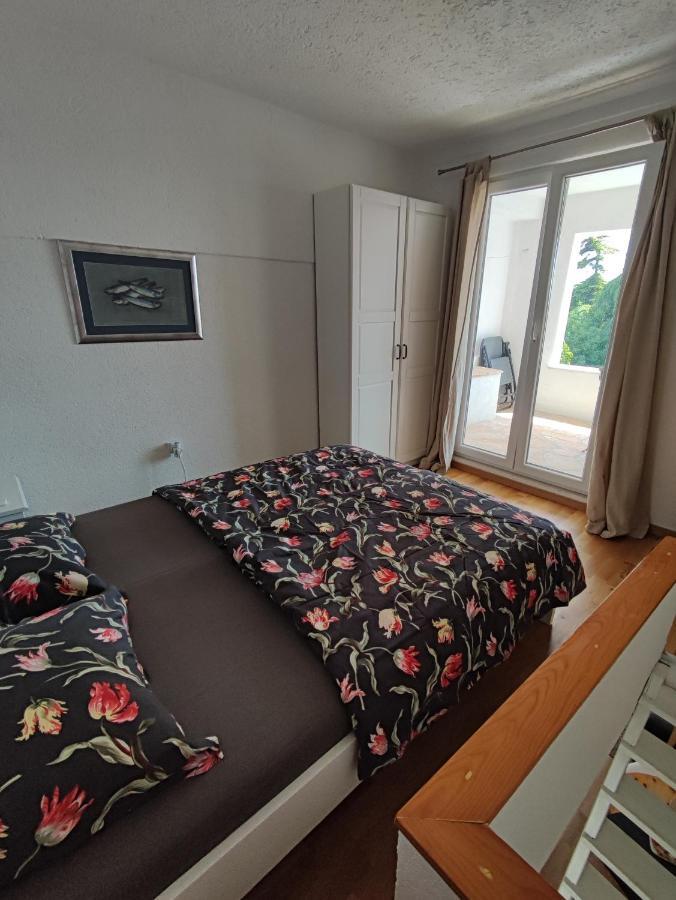 Sweet House And Apartment 로비니 외부 사진